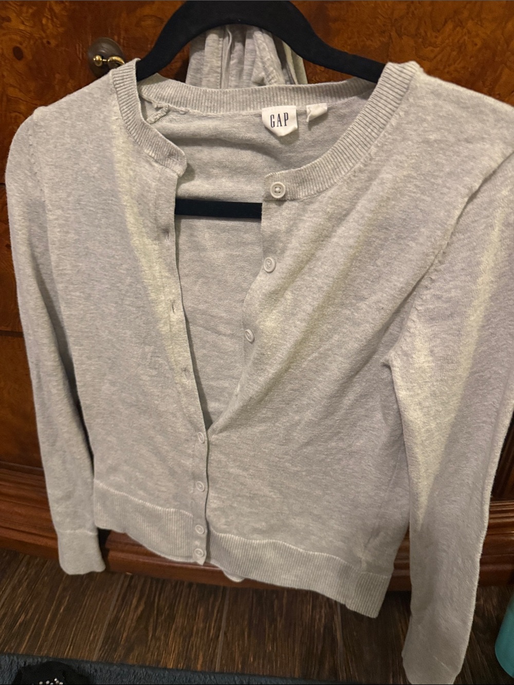 GAP Women's Light Gray Button-Front Cardigan Sweater
